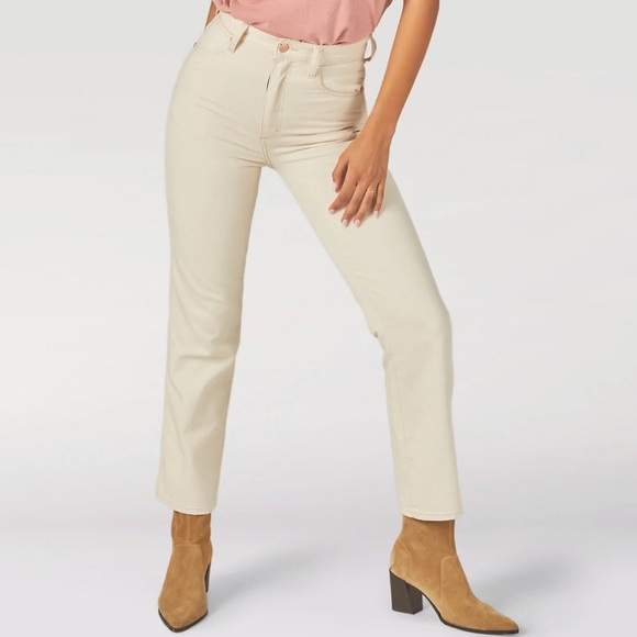 Wrangler Denim - COPY - Vintage Wrangler Wild West 603 High Rise wide leg jeans. Coolest jeans e…